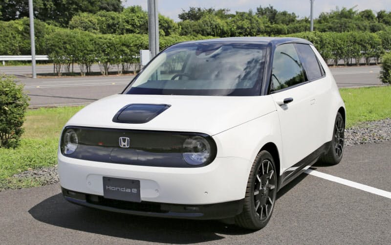 ホンダが10月に発売する電気自動車「Honda e(ホンダイー)」 ホンダが10月に発売する電気自動車「Honda e(ホンダイー)」