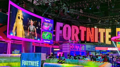 「フォートナイト」に加えてエピックゲームズのすべてのゲームが配信停止になっている(写真は2019年の米ゲーム見本市「E3」)