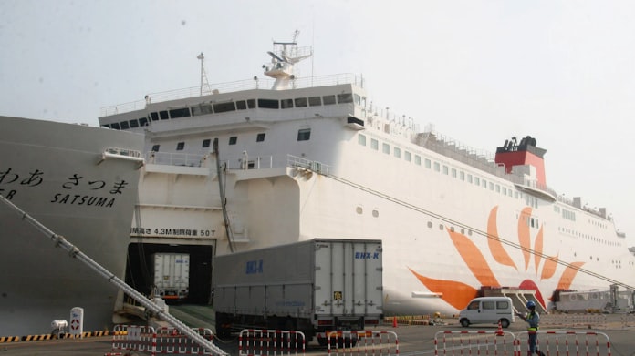 さんふらわあ 関西 九州結んで半世紀 幾度の荒波 日本経済新聞 さんふらわあ 関西 九州結んで半世紀 幾度の荒波 日本経済新聞