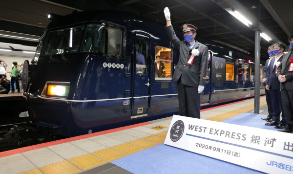 気軽に鉄道旅 Jr西日本の観光寝台 銀河 デビュー 日本経済新聞 気軽に鉄道旅 Jr西日本の観光寝台 銀河 デビュー 日本経済新聞