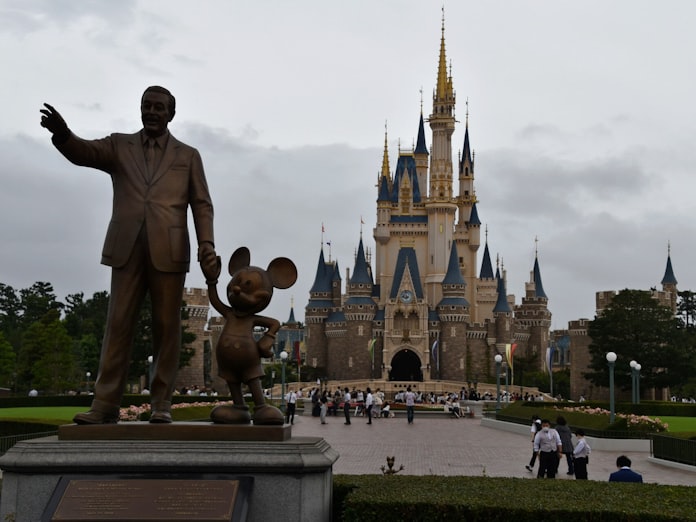 新型コロナ オリエンタルランド 正社員賞与7割減 ダンサー配置転換 日本経済新聞 新型コロナ オリエンタルランド 正社員賞与7割減 ダンサー配置転換 日本経済新聞