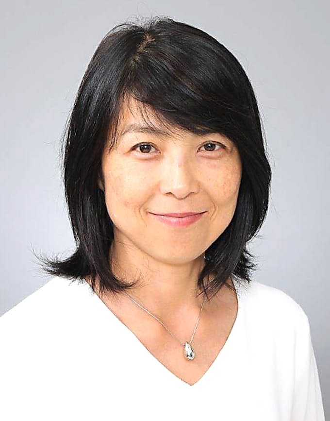 前向いて生きれば機会生まれる 日本経済新聞