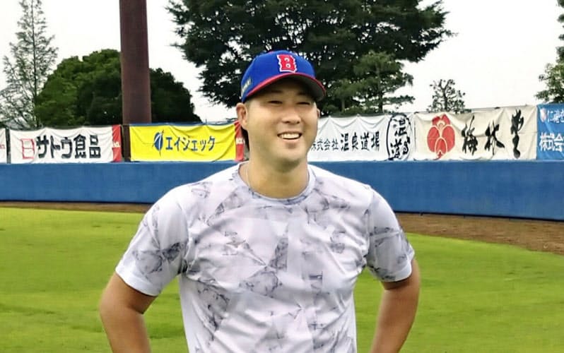 フルスイングの余韻 山崎武司 日本経済新聞 フルスイングの余韻 山崎武司 日本経済新聞