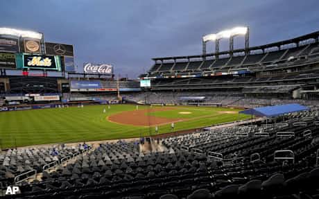 大リーグも無観客開幕か 金勘定の力学が行方左右 日本経済新聞