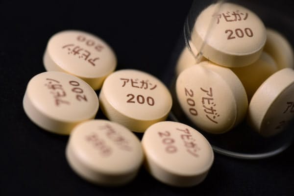 承認されれば、国内の製薬会社が開発した新型コロナ薬としては初めてとなる