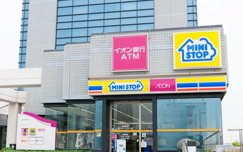 加盟店との契約を抜本的に見直す(千葉市内のミニストップ店舗) 加盟店との契約を抜本的に見直す(千葉市内のミニストップ店舗)
