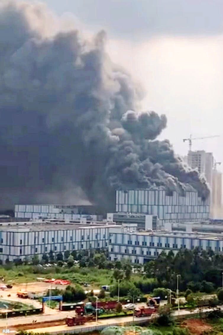 ファーウェイで大規模火災 中国広東省 3人死亡 日本経済新聞