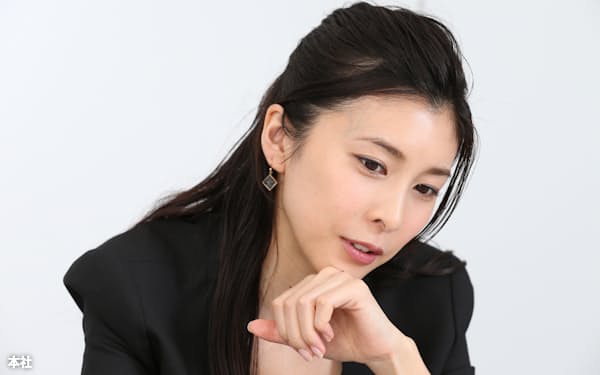 俳優の竹内結子さんが死亡 自殺か 警視庁 日本経済新聞 俳優の竹内結子さんが死亡 自殺か 警視庁 日本経済新聞