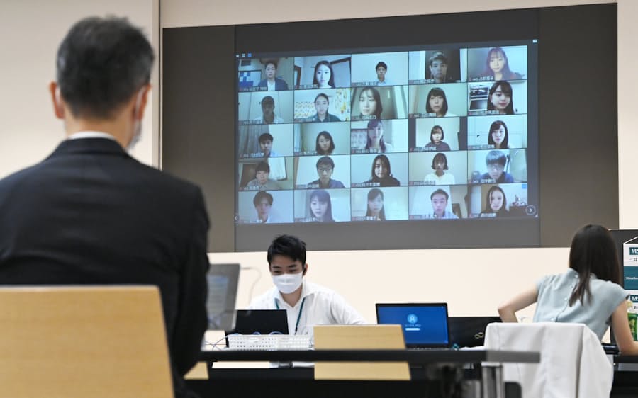 新型コロナ コロナ下で揺れる内定式 遠隔開催や縮小相次ぐ 日本経済新聞