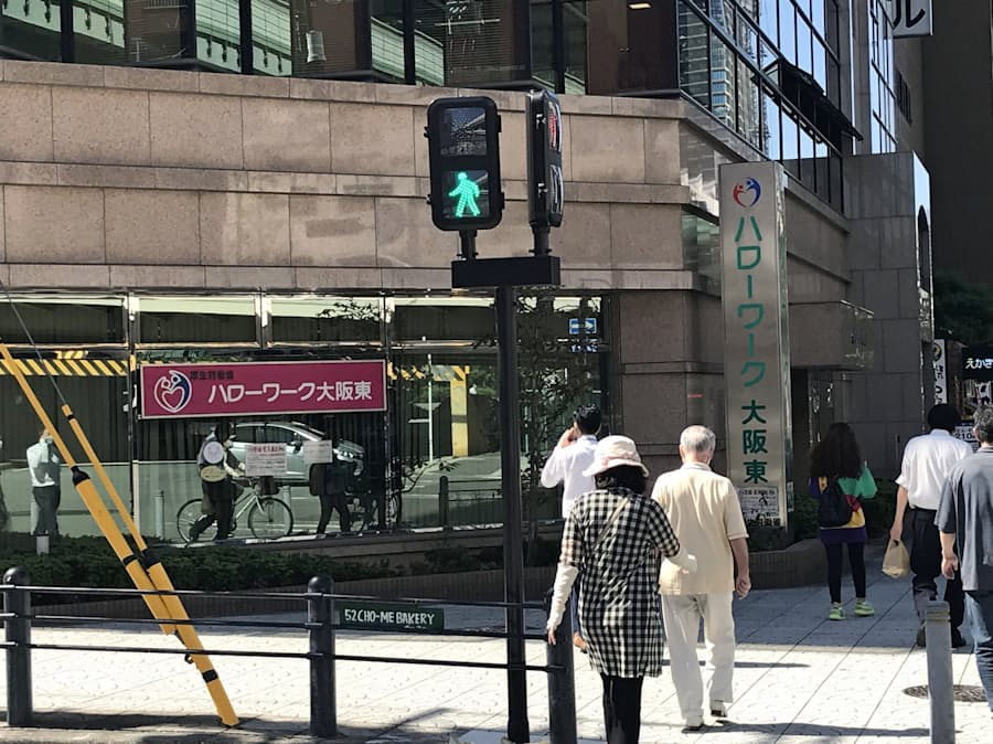 新型コロナ 近畿求人 実情は1倍割れ 8月の 就業地別 で 日本経済新聞