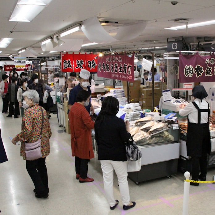 新型コロナ 天満屋岡山本店 8カ月ぶり物産展 感染対策を徹底 日本経済新聞
