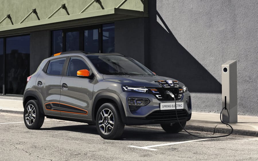 ルノー 欧州最安ev 21年投入 実質1万円前後か 日本経済新聞