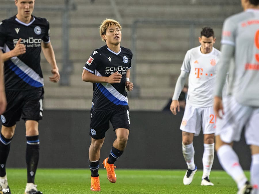 堂安 独1部で初ゴール チームはバイエルンに完敗 日本経済新聞