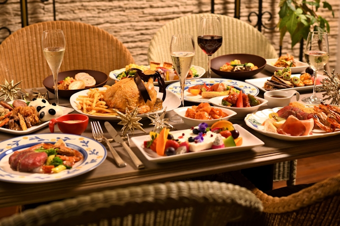 新型コロナ 仙台ロイヤルパーク クリスマス向け持ち帰り商品 日本経済新聞