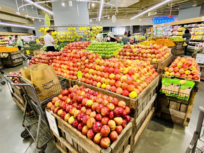 アマゾン 1時間で食品受け取り ホールフーズ全店で 日本経済新聞 アマゾン 1時間で食品受け取り ホールフーズ全店で 日本経済新聞