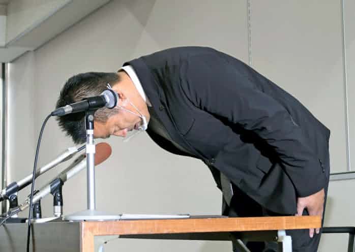 市庁舎にサウナ設置で謝罪 池田市長 持病リハビリ 日本経済新聞