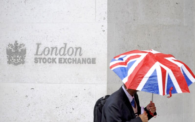ロンドンは欧州最大の株式取引規模を誇る(ロンドン証券取引所)=ロイター ロンドンは欧州最大の株式取引規模を誇る(ロンドン証券取引所)=ロイター