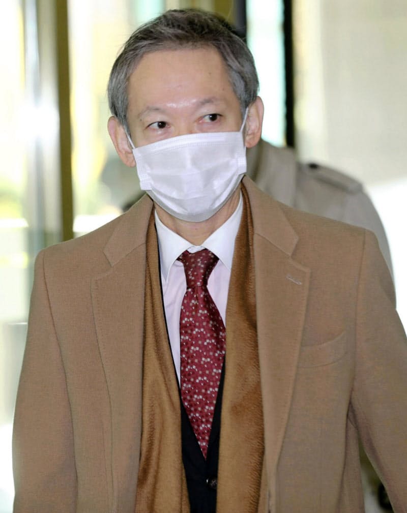 29日、韓国外務省庁舎に入る滝崎成樹アジア大洋州局長=聯合・共同 29日、韓国外務省庁舎に入る滝崎成樹アジア大洋州局長=聯合・共同