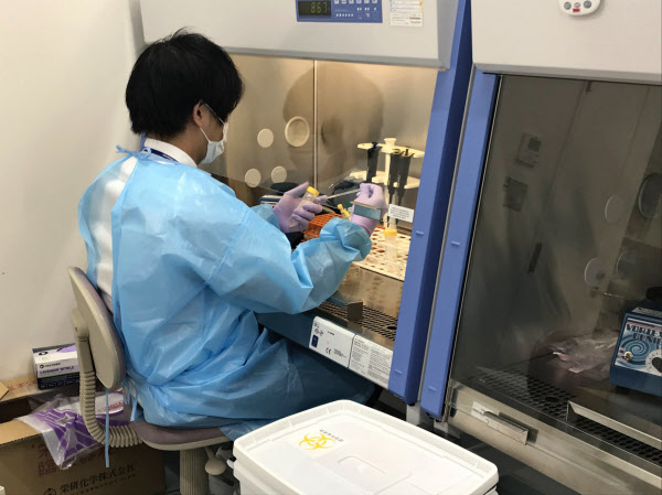 PCR「陽性」基準値巡り議論、日本は厳しめ？