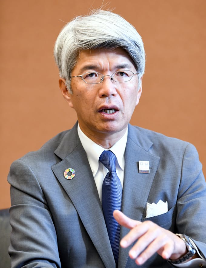 みずほ銀 データ外販 企業 地域の消費把握 日本経済新聞