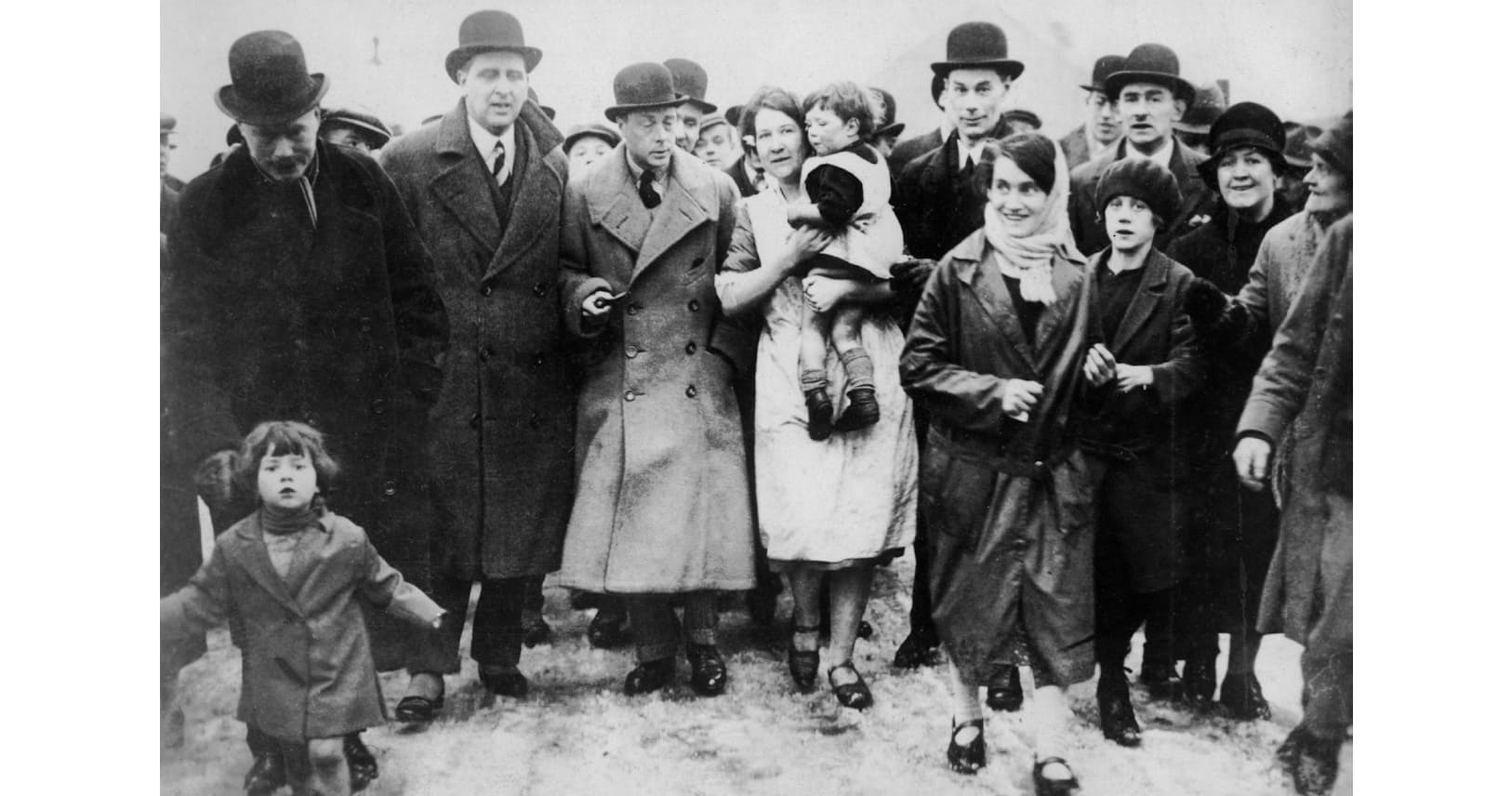 王冠をかけた恋 英ウィンザー公 衝動買いのコート Nikkei Style 王冠をかけた恋 英ウィンザー公 衝動買いのコート Nikkei Style