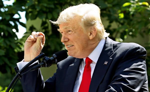 独自のメディア設立計画が報じられたトランプ米大統領=ロイター