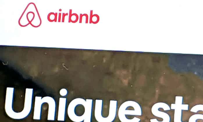 Airbnb ナスダック市場に上場へ 1 9月売上高は32 減 日本経済新聞