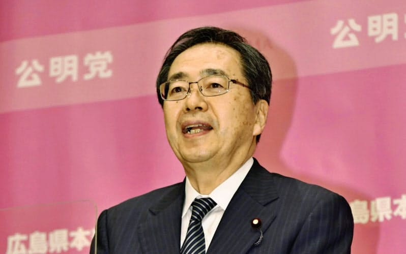 次期衆院選広島3区で公明党の公認候補に決まった斉藤副代表(19日、広島市) 次期衆院選広島3区で公明党の公認候補に決まった斉藤副代表(19日、広島市)