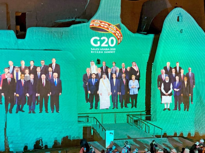 オンラインでG20の会議に参加した各国首脳=ロイター オンラインでG20の会議に参加した各国首脳=ロイター