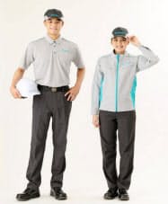 スポーツウエア開発の経験を生かし、腕や足を曲げ伸ばしした際に服がつっぱらないようにした スポーツウエア開発の経験を生かし、腕や足を曲げ伸ばしした際に服がつっぱらないようにした