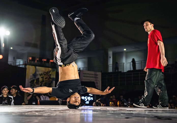 パリ五輪 ブレイクダンスを初採用 野球と空手落選 日本経済新聞 パリ五輪 ブレイクダンスを初採用 野球と空手落選 日本経済新聞