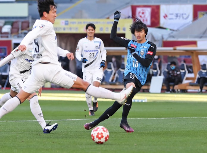 川崎が天皇杯初優勝 G大阪に1 0 J1との2冠達成 日本経済新聞 川崎が天皇杯初優勝 G大阪に1 0 J1との2冠達成 日本経済新聞