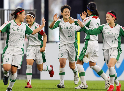 決勝は作陽 藤枝順心 高校女子サッカー 日本経済新聞