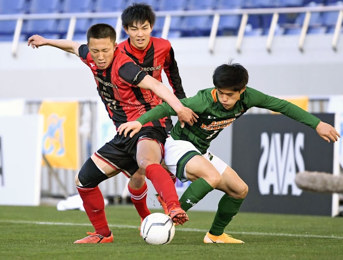 決勝は山梨学院 青森山田 高校サッカー 日本経済新聞 決勝は山梨学院 青森山田 高校サッカー 日本経済新聞