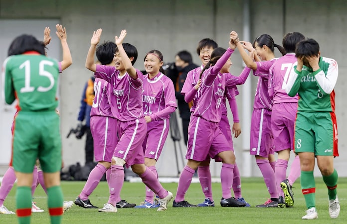 藤枝順心が連覇 全日本高校女子サッカー 作陽に3 0 日本経済新聞 藤枝順心が連覇 全日本高校女子サッカー 作陽に3 0 日本経済新聞