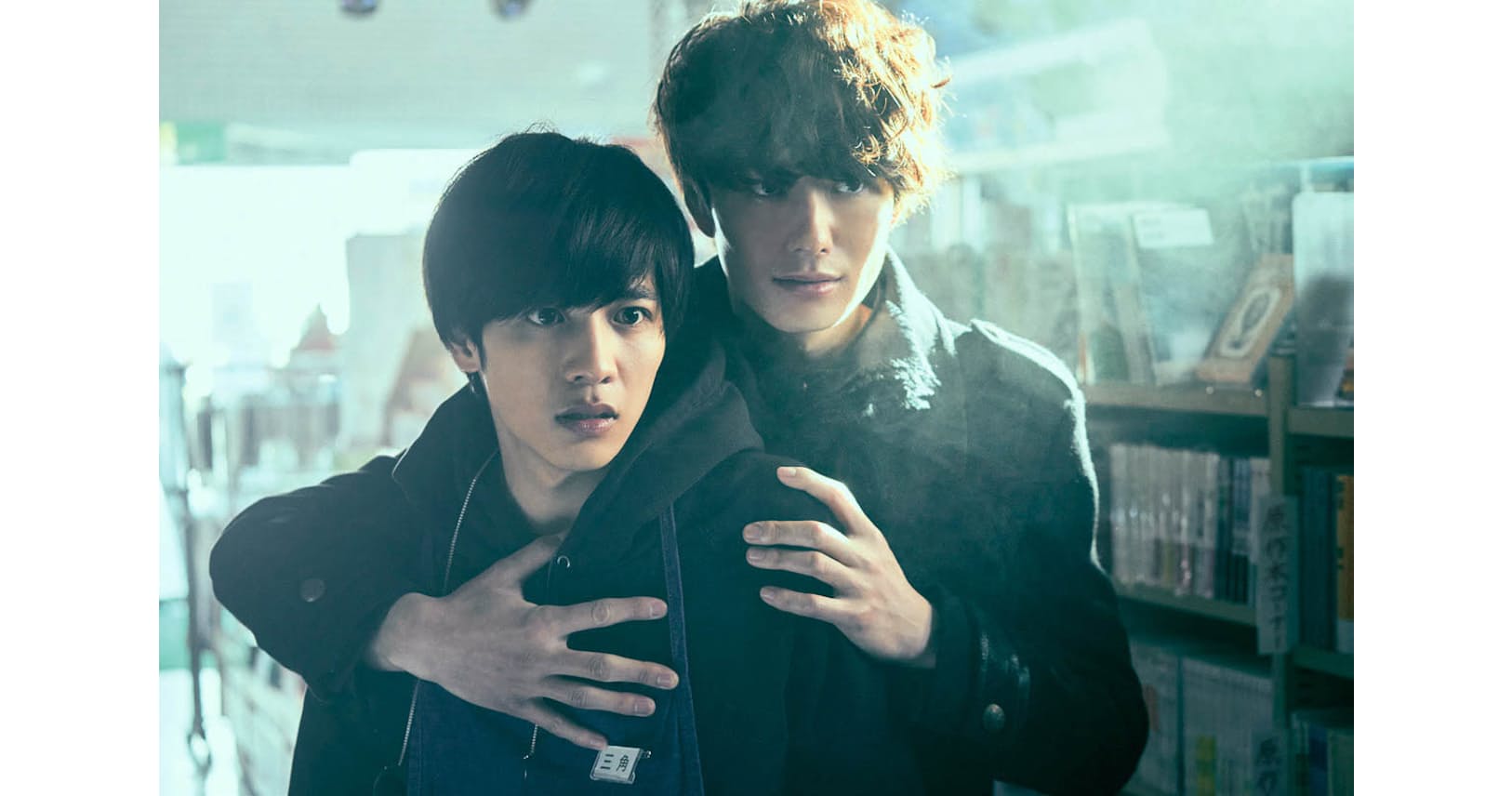 映画 さんかく窓の外側は夜 絶妙に新しい怪奇物語 Nikkei Style