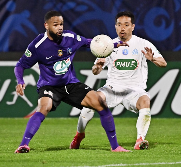 長友所属のマルセイユ 16強ならず サッカー仏杯 日本経済新聞 長友所属のマルセイユ 16強ならず サッカー仏杯 日本経済新聞