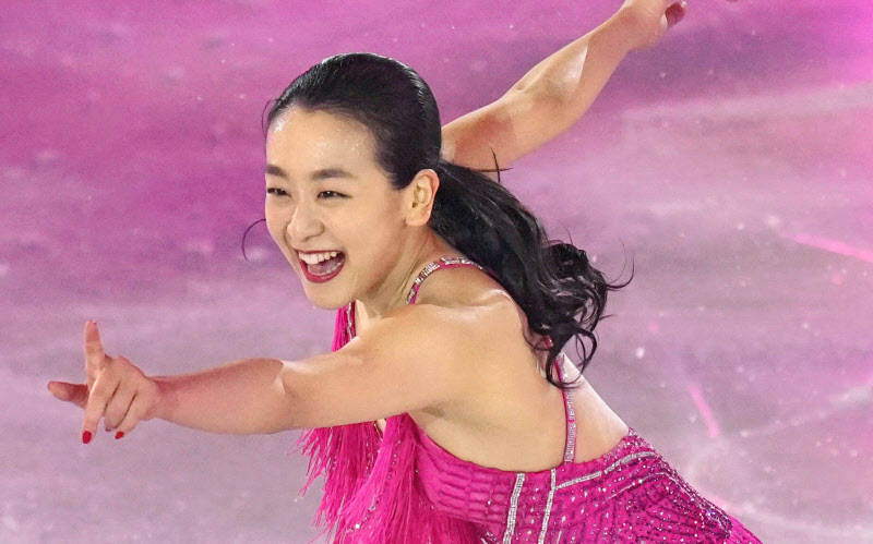 浅田真央さんに愛知県民栄誉賞 笑顔で魅了 創設第1号に 日本経済新聞