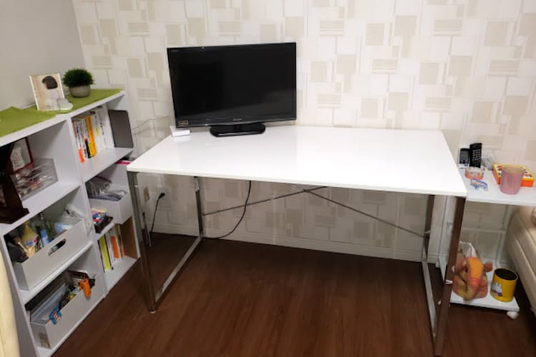 在宅勤務 集中できる机周り 書類や付箋は視界の外に Nikkei Style 在宅勤務 集中できる机周り 書類や付箋は視界の外に Nikkei Style