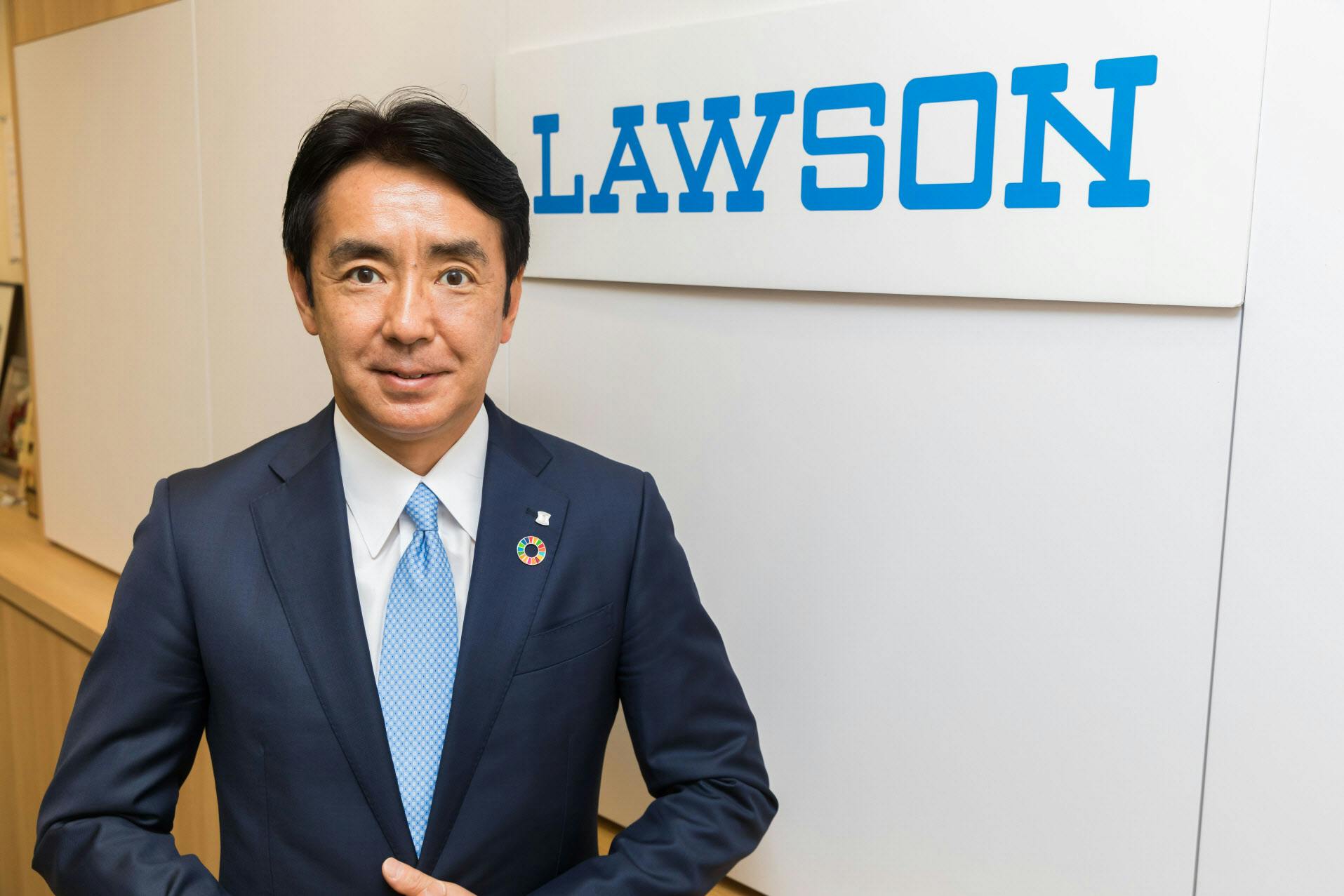 下っ腹に力を入れて頑張れ コンビニ24時間問題にコロナ ローソンの竹増社長は Nikkeiリスキリング 下っ腹に力を入れて頑張れ コンビニ24時間問題にコロナ ローソンの竹増社長は Nikkeiリスキリング