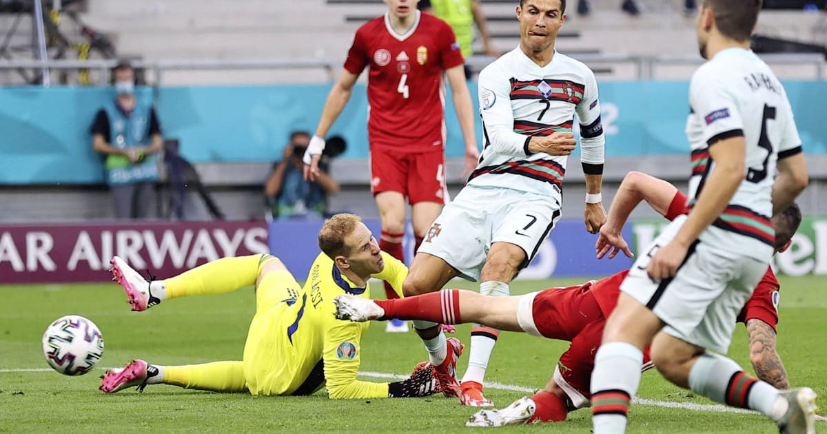 ポルトガル ロナルドの2ゴールで快勝 サッカー欧州選手権 日本経済新聞 ポルトガル ロナルドの2ゴールで快勝 サッカー欧州選手権 日本経済新聞