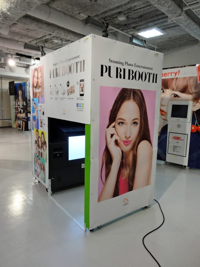 海を渡った プリクラ あえて日本流薄め大勝負 日本経済新聞 海を渡った プリクラ あえて日本流薄め大勝負 日本経済新聞