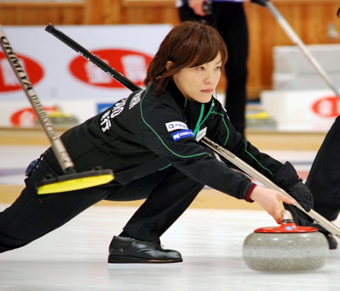 女子で道銀4連勝 男子は札幌3連勝 カーリング日本選手権 日本経済新聞 女子で道銀4連勝 男子は札幌3連勝 カーリング日本選手権 日本経済新聞