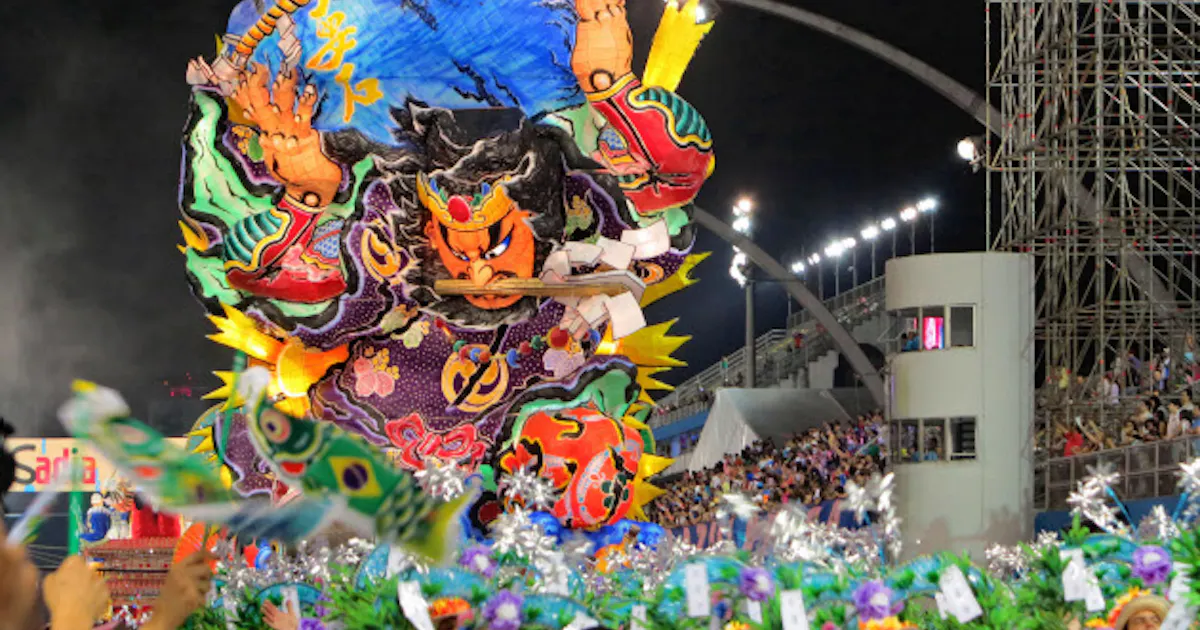 ブラジルのカーニバルに青森のねぷた参加 山車とダンサー共演 日本経済新聞 ブラジルのカーニバルに青森のねぷた参加 山車とダンサー共演 日本経済新聞