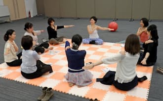 日本公庫では育休復帰前の職員向けセミナーで産後ケア講座を初めて採り入れた
