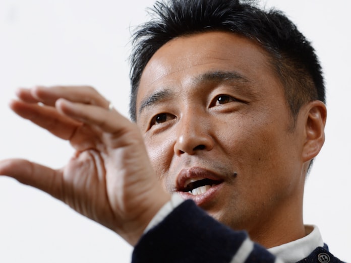 ピッチはカオス 道しるべを 柏監督 吉田達磨 上 日本経済新聞 ピッチはカオス 道しるべを 柏監督 吉田達磨 上 日本経済新聞