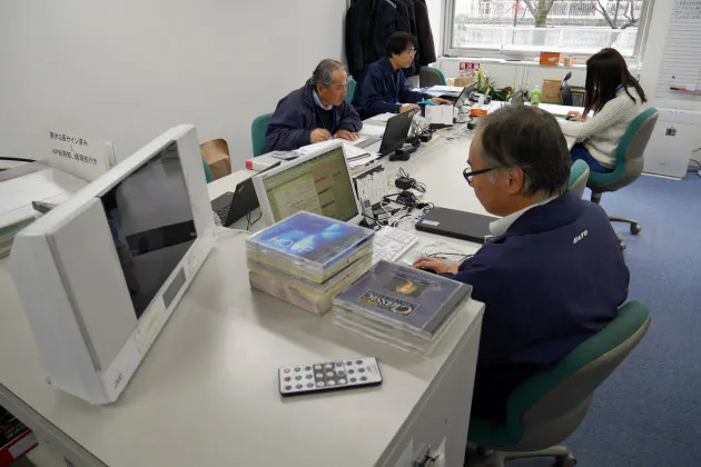 職場に音楽 静かすぎる のも実は考え物 Nikkei Style 職場に音楽 静かすぎる のも実は考え物 Nikkei Style