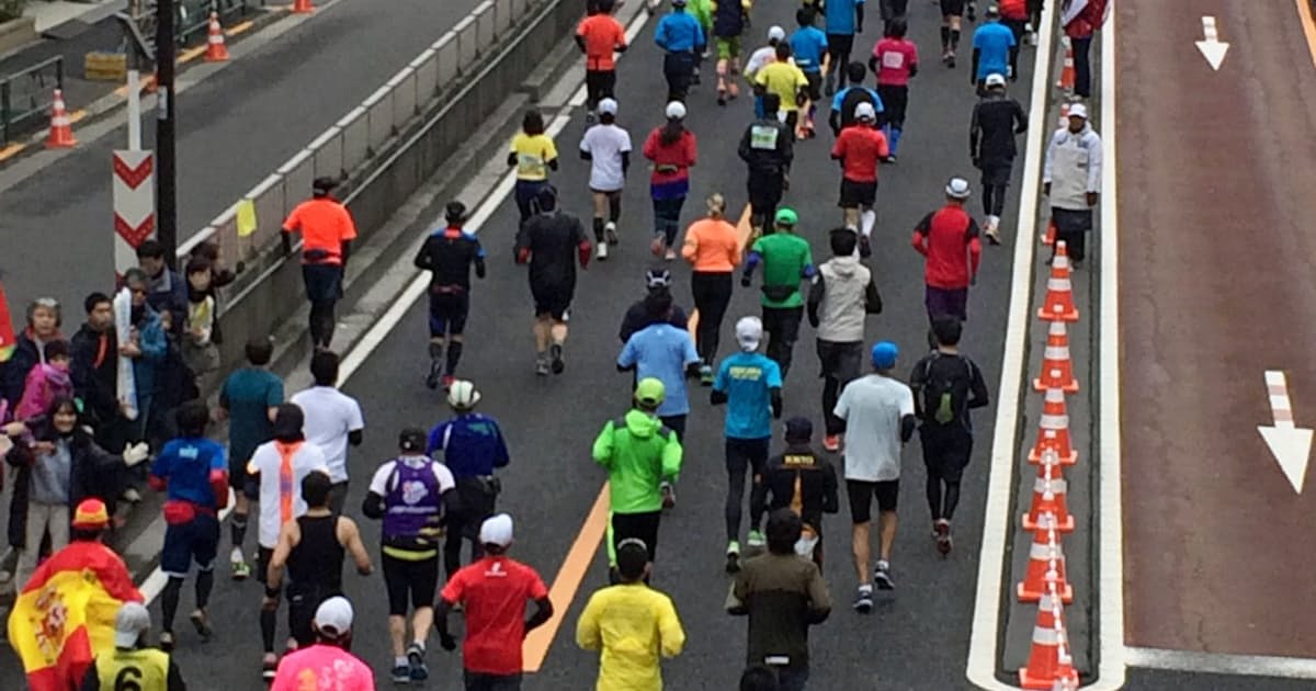 ダイナミックな走り 坂道トレーニングで養成 日本経済新聞 ダイナミックな走り 坂道トレーニングで養成 日本経済新聞