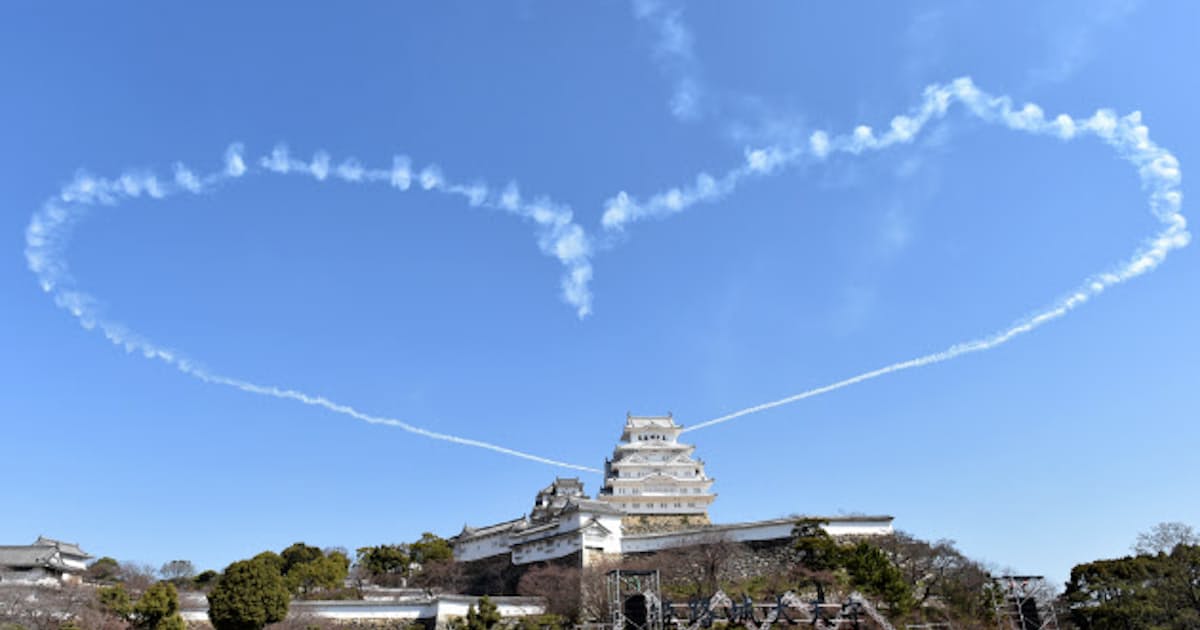 姫路城 まばゆく復活 平成の大修理 終える 日本経済新聞 姫路城 まばゆく復活 平成の大修理 終える 日本経済新聞