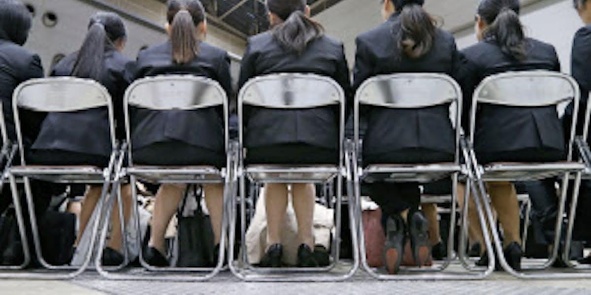 わが子の就活を台無しにする親たち 日本経済新聞